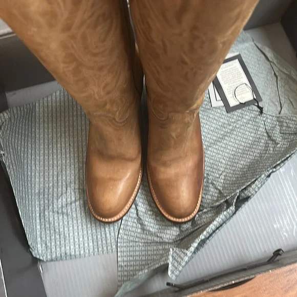 Lucchese Comanche Boot - Picture 7 of 8